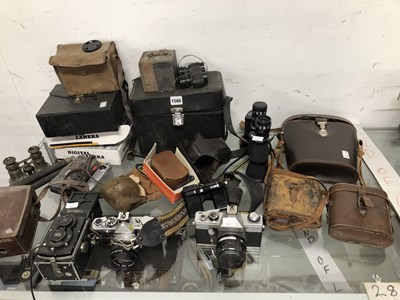 Lot 1566 - Rolleiflex and other cameras, cased binoculars...