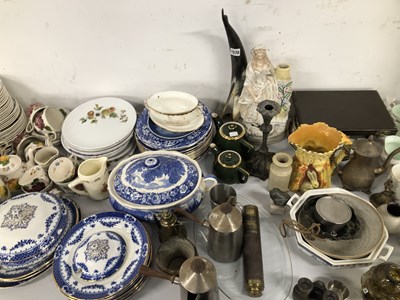 Lot 1570 - Chanticleer, Winkles and other tea and dinner...