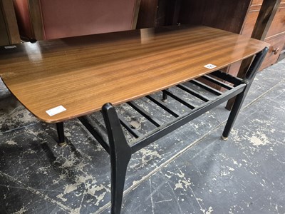 Lot 723 - A retro coffee table.