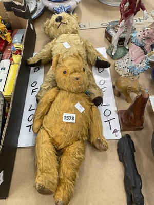 Lot 1578 - Two vintage teddy bears