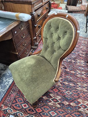 Lot 765 - A Victorian nursing chair.