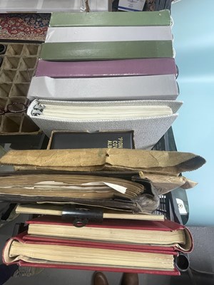 Lot 381 - A large collection of world stamps in albums...