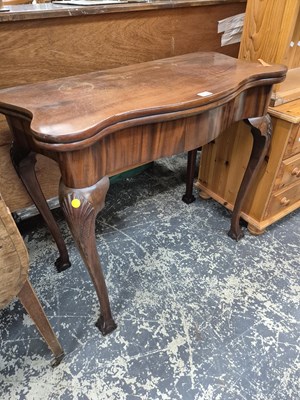 Lot 908 - A good quality Georgian style mahogany...