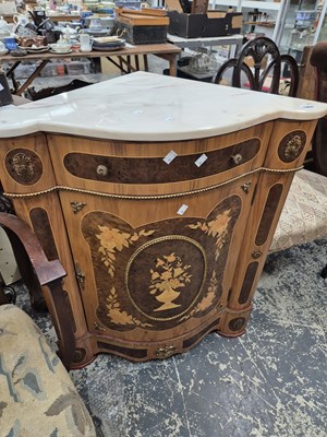 Lot 1004 - A mahogany and inlaid corner unit with a...