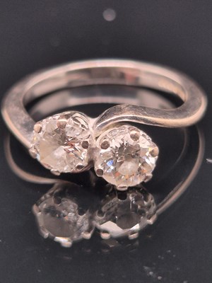 Lot 56 - An 18ct diamond and white gold hallmarked 'Toi...