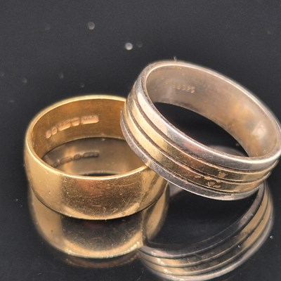 Lot 536 - An 18-carat gold hallmarked wedding band....
