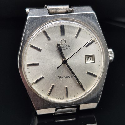 Lot 534 - A Vintage Omega automatic stainless steel...
