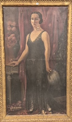Lot 185 - Early 20th century school, a portrait of a...