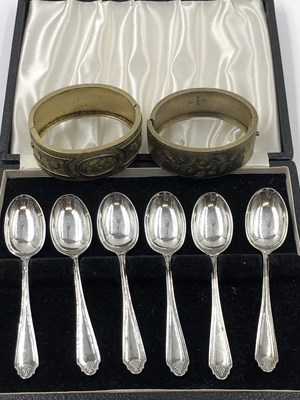 Lot 1006 - An antique Victorian aesthetic style hinged...