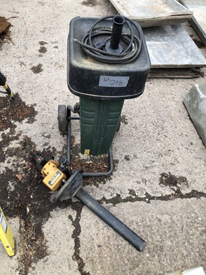 Lot 1278 - A Garden shredder and a hedge trimmer.