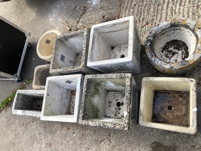 Lot 1319 - A quantity of square terrace planters etc.
