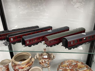 Lot 1582 - Five 0 guage LMS railway carriages to include...