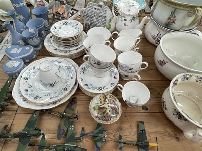 Lot 1650 - Die cast WWII airplanes, Colclough tea wares,...