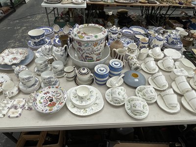 Lot 1684 - Doulton, Japanese and other tea wares, a...