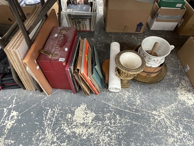 Lot 1736 - Records, two chamber pots, two brass trays, a...