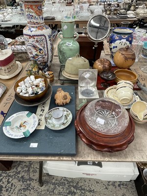 Lot 1827 - Lignam vitae boxes, thimbles, an Alan Caiger...