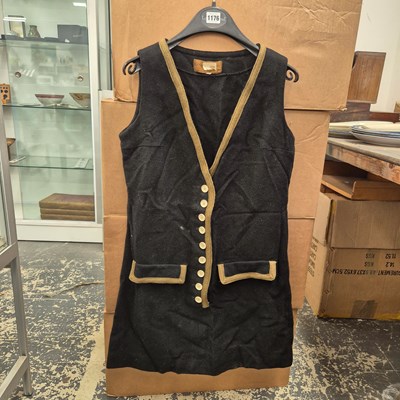 Lot 1176 - Gerald McCann of London. Vintage 1960's/70's,...