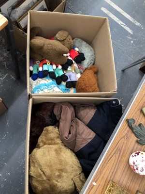 Lot 1877 - A collection of soft toys