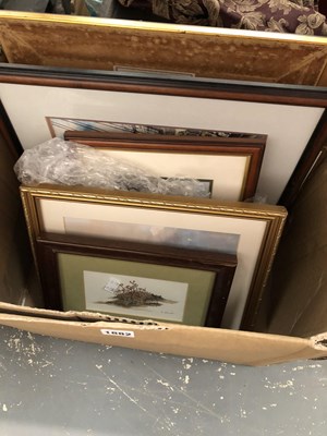 Lot 1882 - A box of prints and pictures