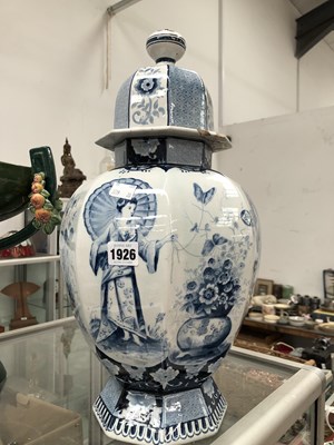Lot 1926 - A Villeroy and Boch blue and white octagonal...