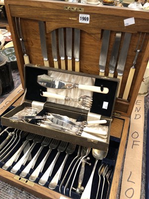 Lot 1969 - An oak canteen and a box of electroplate cutlery