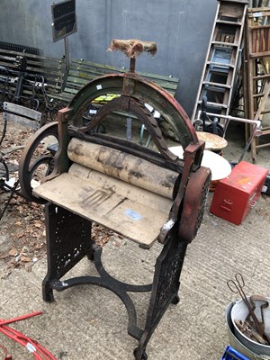 Lot 1260a - A large cast iron mangle.