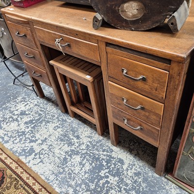 Lot 2334 - An oak pedestal desk.