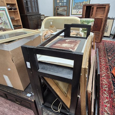 Lot 2379 - A small folding bookshelf.
