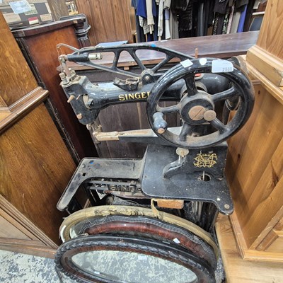 Lot 2588 - A heavy-duty Singer sewing machine.