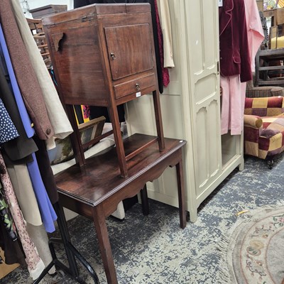 Lot 2660 - A mahogany side table and a small lift-top...