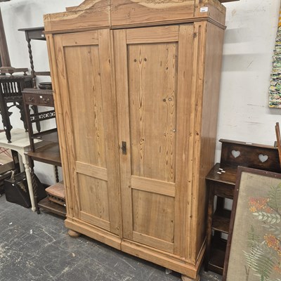 Lot 2694 - A pine wardrobe. H 197 x W 122 x D 48cm