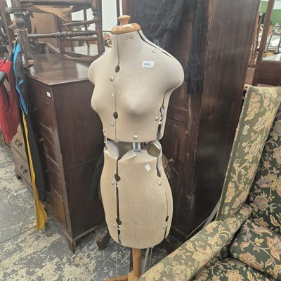 Lot 2699 - A dressmaker's dummy.