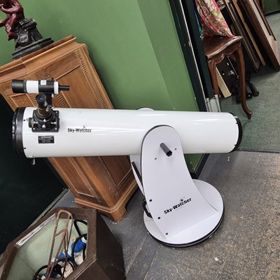 Lot 2765 - A skywatcher large telescope.