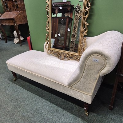 Lot 2816 - A small chaise lounge.