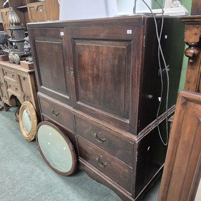 Lot 2830 - A Georgian mahogany linen press.  H 145 W 122...