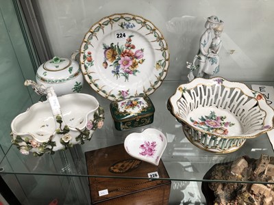 Lot 224 - A Copenhagen floral-encrusted basket, a...