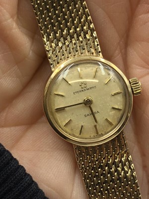 Lot 33 - A 9ct hallmarked gold Eterna.matic Sahida...