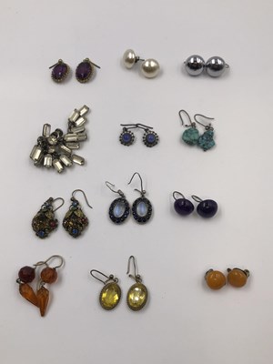 Lot 37 - Twelve pairs of various antique and later...