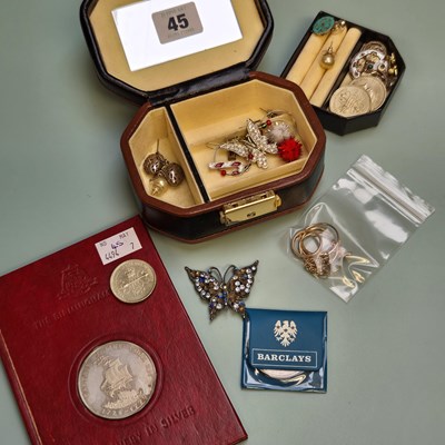 Lot 45 - Jewellery- a collection of unhallmarked part...