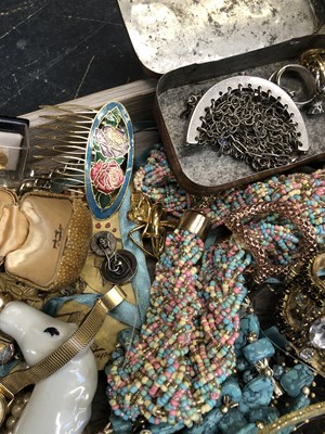 Lot 67 - A large collection of jewellery and...