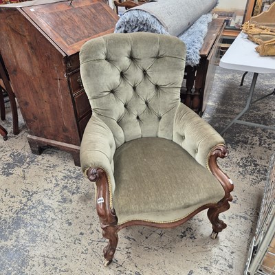 Lot 968 - A Victorian show frame gentlemans chair.