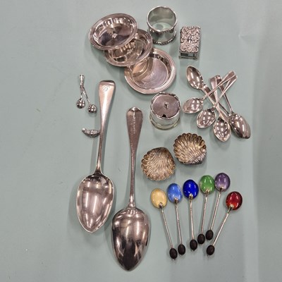 Lot 85 - Hallmarked silver- a cased set of six...