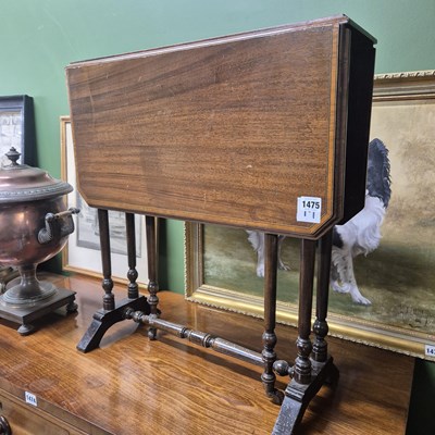 Lot 1475 - An Edwardian sutherland table