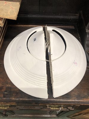 Lot 29 - A pair of plaster demilune wall fitting...