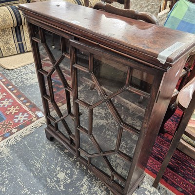Lot 128 - A 19th century glazed bookcase 100  x 78 x 25 cm