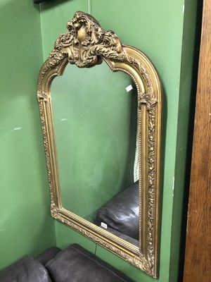 Lot 86b - A gilt-framed 19th-century mirror. 111 x 80 cm