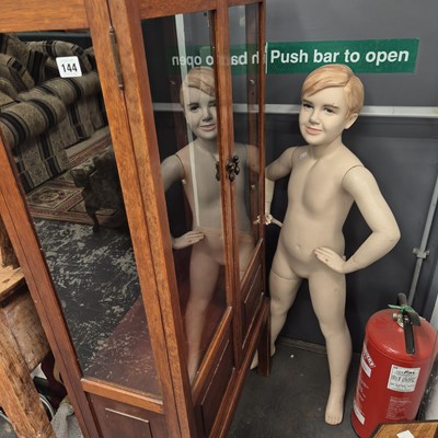 Lot 144 - A vintage child mannequin and a display...