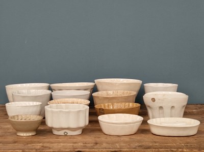 Lot 20 - A large collection of antique and later...