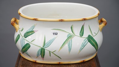 Lot 152 - A Victorian Minton pottery foot bath with...