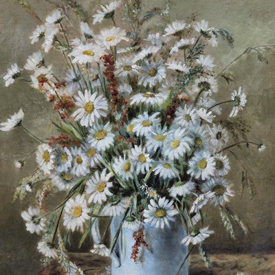Lot 893 - Early 20th century school, a jug of marguerite...
